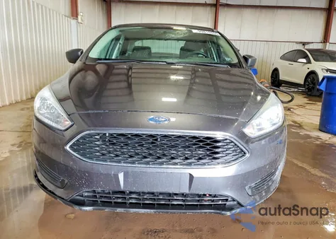 2016 Ford Focus S from USA, damaged, VIN 1FADP3E26GL273693